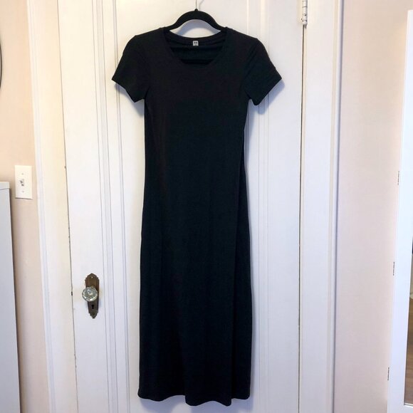 Uniqlo Black T-shirt Dress With Built In Bra - Size Small - Picture 3 of 5